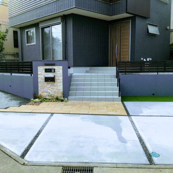 平行ラインで魅せるアーバンデザイン　～静岡県三島市～